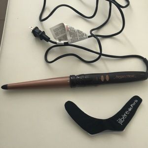 Jilbere de Paris Wand